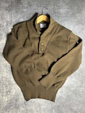 DSCP Garrison Collection Military Style Drab Button Henley Sweater
Size  Large